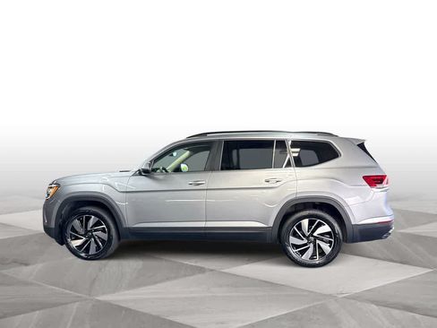 Certified 2024 Volkswagen Atlas SE FWD image 5