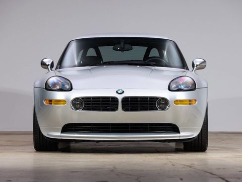 Used 2002 BMW Z8 image 2