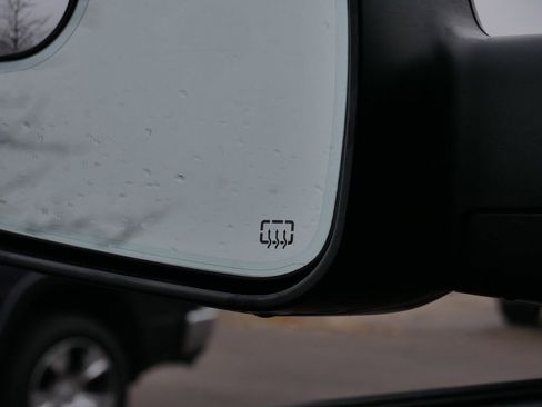 Used 2019 RAM 1500 Big Horn image 23