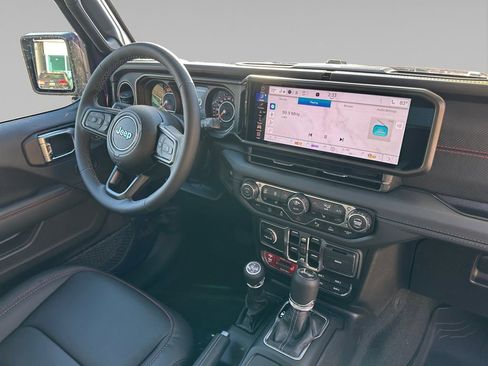 New 2026 Jeep Wrangler Unlimited Rubicon AWD/4WD image 19