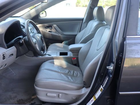 Used 2009 Toyota Camry Hybrid FWD image 19