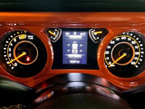 Used 2024 Jeep Wrangler Sport S image 22