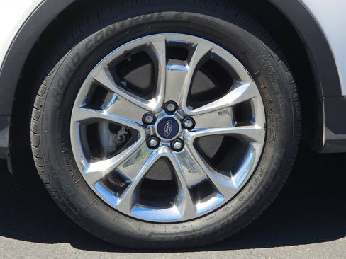 Used 2016 Ford Escape SE w/ Equipment Group 201A AWD/4WD image 24