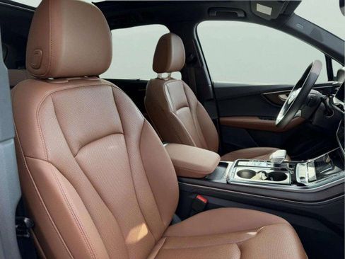 Used 2023 Audi Q7 3.0T Premium Plus w/ Premium Plus Package image 29