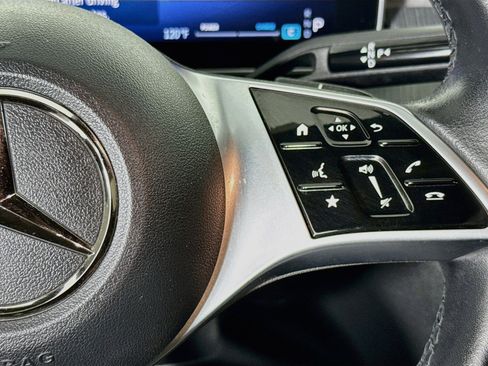 Used 2024 Mercedes-Benz C 300 Sedan image 13