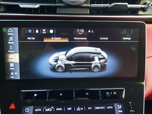 Used 2025 Maserati Grecale Modena AWD/4WD image 53
