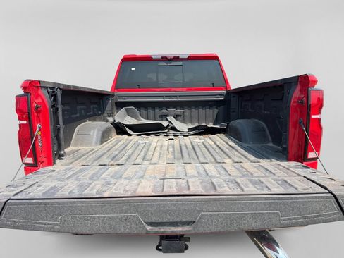 Used 2025 Chevrolet Silverado 2500 ZR2 w/ Technology Package AWD/4WD image 45