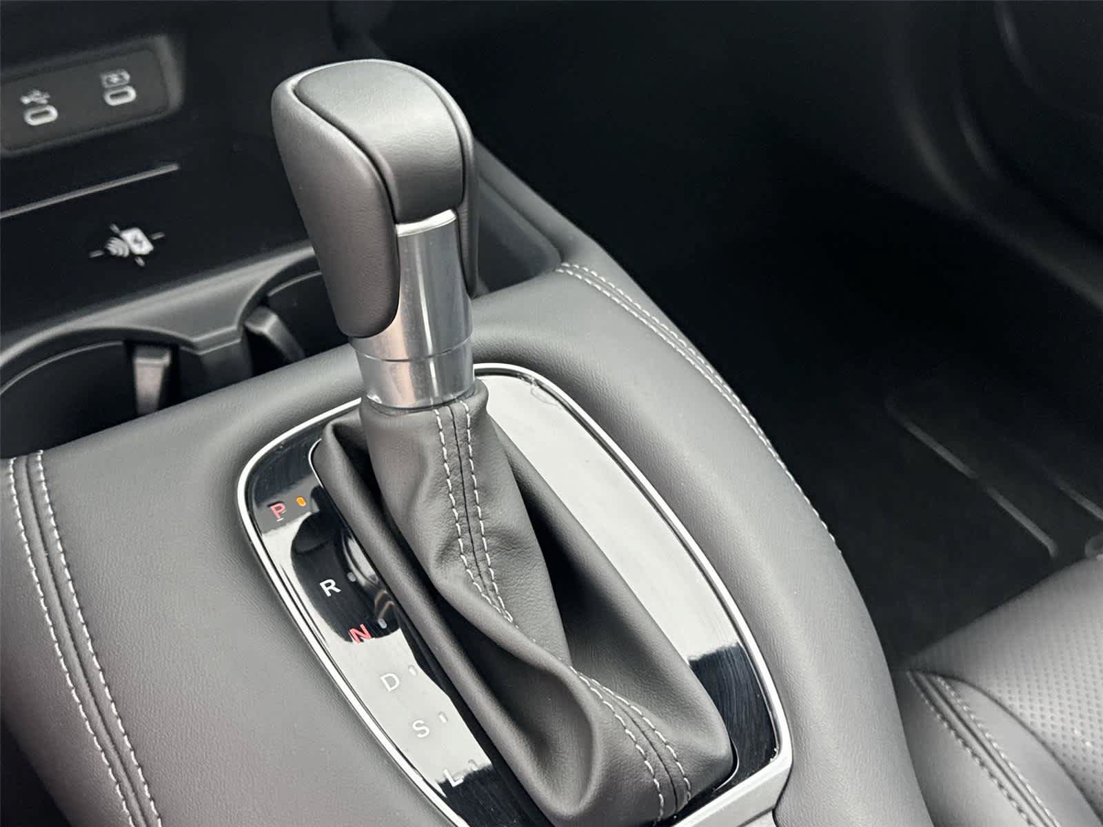 Used 2027 Honda HR-V EX-L image 26