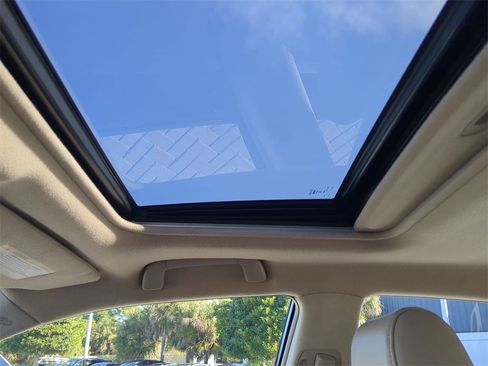 Used 2011 Toyota Avalon image 21