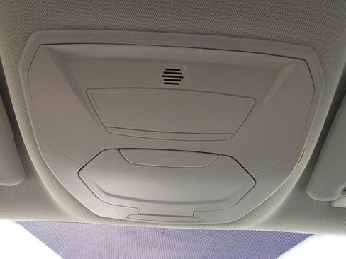 Used 2017 Ford C-MAX SE image 32