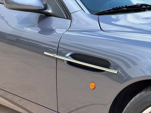 Used 2006 Aston Martin Vanquish S RWD image 25