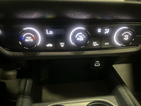 Used 2024 Honda HR-V Sport image 31