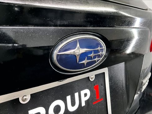 Used 2017 Subaru Impreza 2.0i Limited image 29