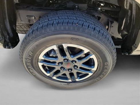 Used 2026 Toyota Tacoma TRD Sport RWD image 11