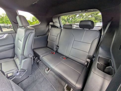 New 2026 GMC Acadia Elevation w/ Elevation Premium Package AWD/4WD image 29