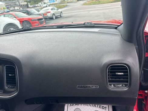 Used 2012 Dodge Charger SXT Plus image 28