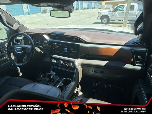 Used 2025 GMC Sierra 1500 Denali w/ LPO, Utility Wall Package AWD/4WD image 32