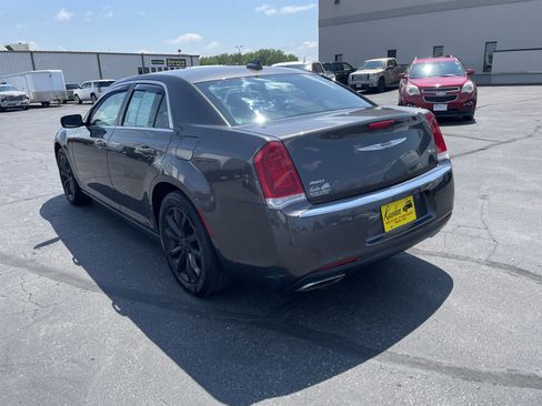 Used 2015 Chrysler 300 Limited AWD/4WD image 6