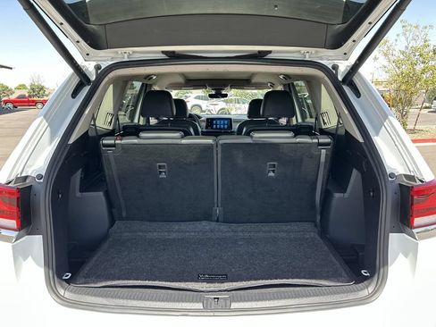 Used 2024 Volkswagen Atlas SE FWD image 27