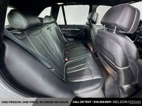 Used 2018 BMW X5 xDrive50i image 28