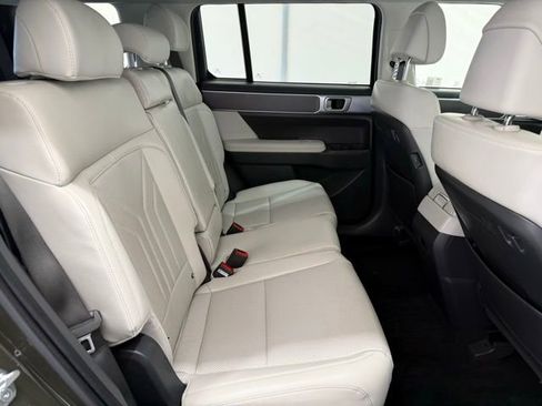 Used 2025 Hyundai Santa Fe SEL image 29