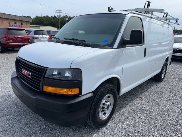 Used 2024 GMC Savana 2500 w/ Driver Convenience Package RWD image 2