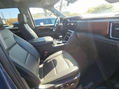 Used 2024 GMC Sierra 1500 Denali image 7
