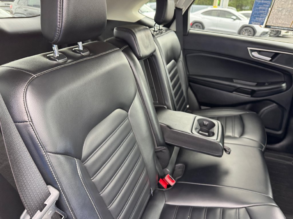 Certified 2024 Ford Edge SEL AWD/4WD image 31
