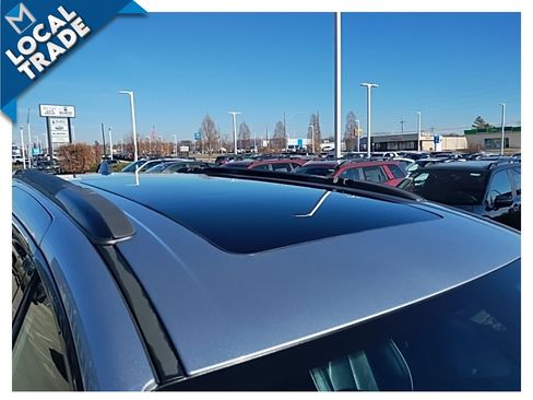 Used 2021 Chrysler Pacifica Limited w/ S Appearance Package image 6