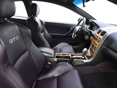 Used 2004 Pontiac GTO RWD image 16