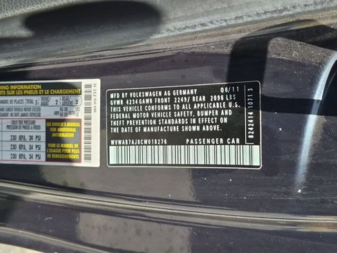 Used 2012 Volkswagen Golf 2-Door FWD image 15