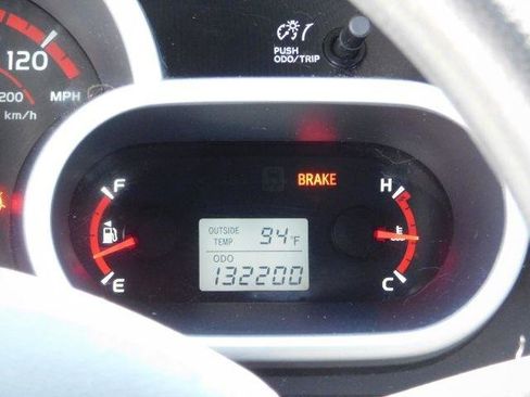 Used 2009 Toyota Matrix image 18