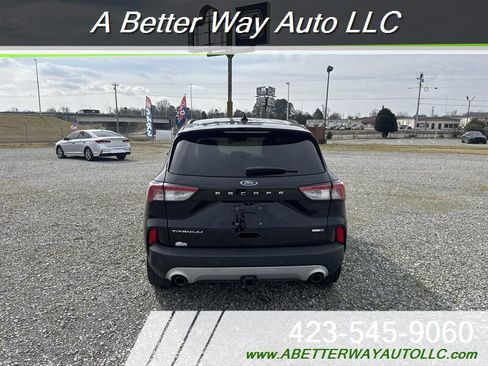 Used 2020 Ford Escape Titanium AWD/4WD image 12