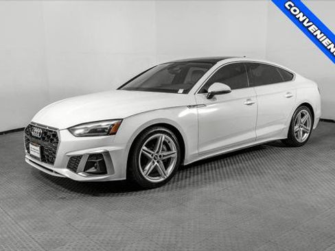 Used 2021 Audi A5 2.0T Premium image 2