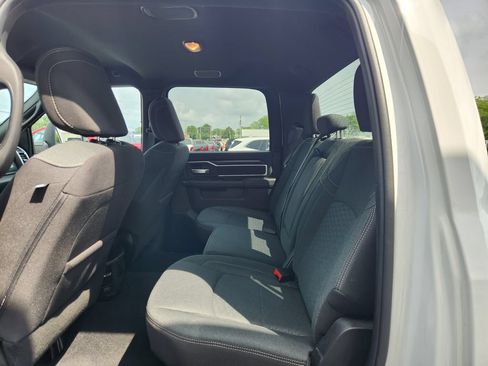 Used 2025 RAM 2500 Big Horn AWD/4WD image 15