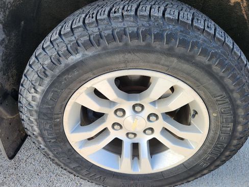 Used 2018 Chevrolet Silverado 1500 LT w/ All Star Edition image 27