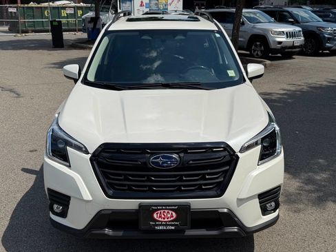 Certified 2024 Subaru Forester Premium AWD/4WD image 2