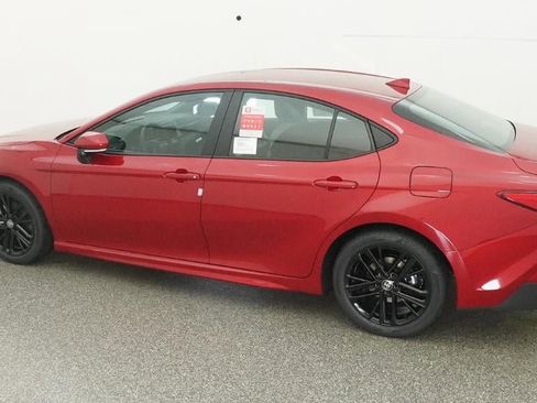 New 2026 Toyota Camry SE image 37