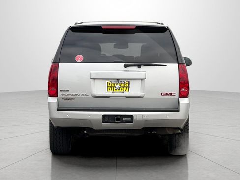 Used 2010 GMC Yukon XL SLT w/ SLT-2 Equipment Package image 5
