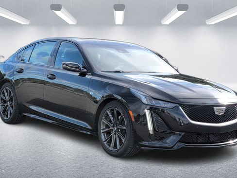 Certified 2024 Cadillac CT5 Sport RWD image 9