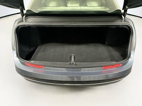 Used 2024 Lucid Air Touring AWD/4WD image 29