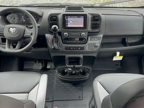 New 2026 RAM ProMaster 2500 w/ Convenience Group image 31