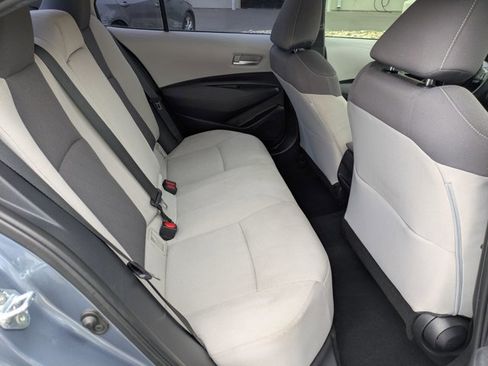 Used 2020 Toyota Corolla LE image 19