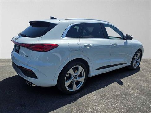 Used 2025 Audi Q5 Prestige AWD/4WD image 4