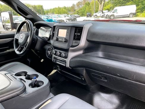Used 2022 RAM 2500 Tradesman AWD/4WD image 13