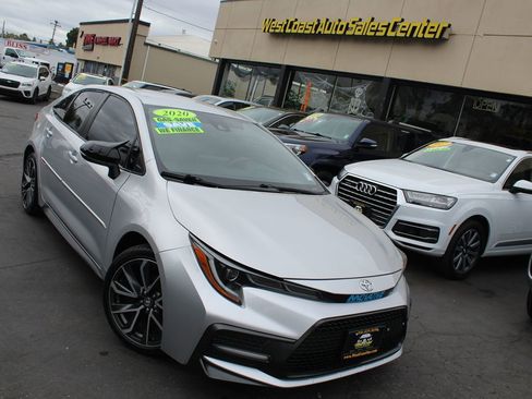 Used 2020 Toyota Corolla SE image 31