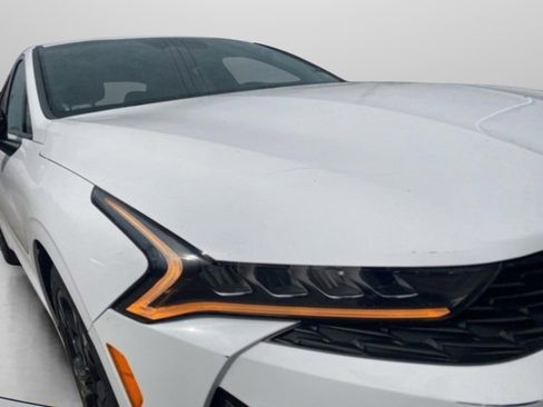 Used 2022 Kia K5 GT-Line image 9