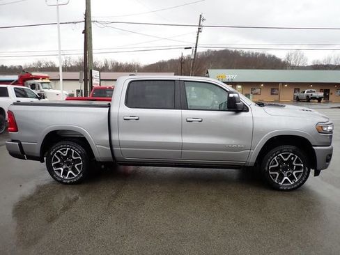 New 2026 RAM 1500 Laramie AWD/4WD image 8