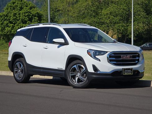 Used 2020 GMC Terrain SLT AWD/4WD image 1