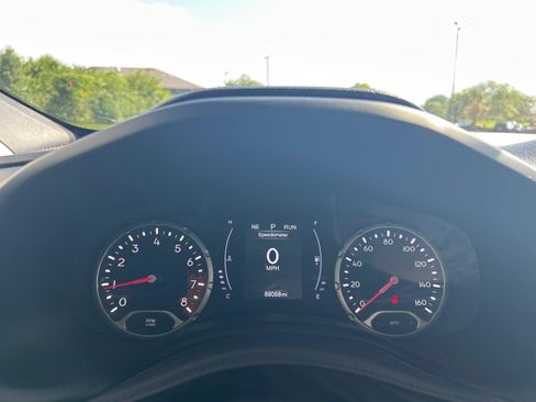 Used 2018 Jeep Renegade Sport w/ Power & Air Group AWD/4WD image 18
